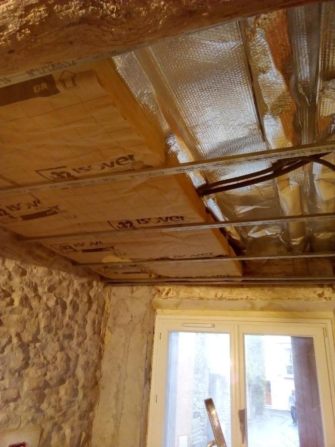 Le Petit Studio - 15 M2 - Centre Ville - Sorgue A 50 M LʼIsle-sur-la-Sorgue Eksteriør billede