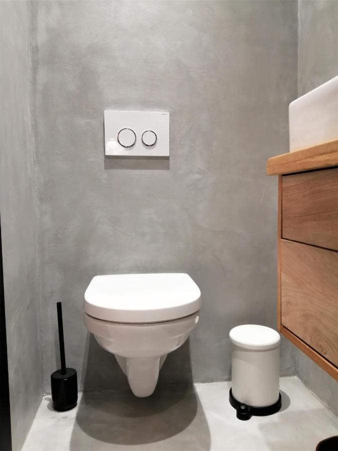 Le Petit Studio - 15 M2 - Centre Ville - Sorgue A 50 M LʼIsle-sur-la-Sorgue Eksteriør billede